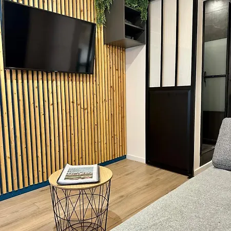 Beautiful Modern Daire